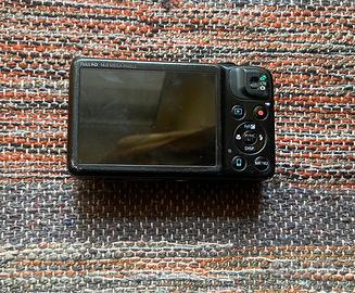 Canon sx600hs usata