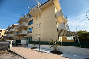 E12 - appartamento 4 posti letto + aria condiziona