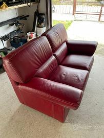 Divano ecopelle rosso
