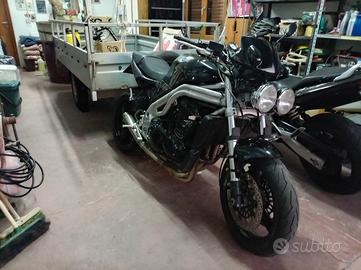 Triumph speed triple