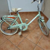 Bicicletta Graziella verde acqua