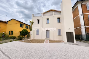 Nuove Costruzioni - Quadrilocale su 3 livelli, con