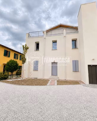 Nuove Costruzioni - Quadrilocale su 3 livelli, con