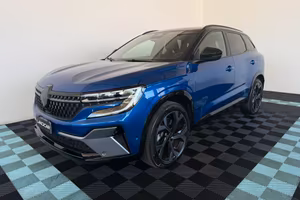 Renault Austral E-Tech 4Control 200 CV Esprit Alpi