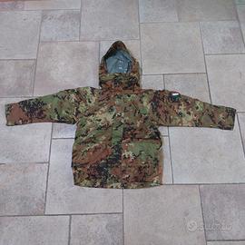 sopravvestito policromo militare