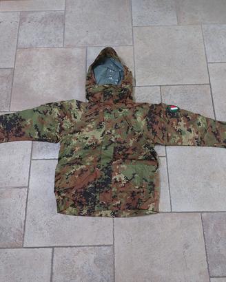 sopravvestito policromo militare