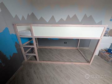 Letto Ikea Kura (e materasso malfors)