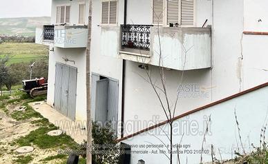 Appartamento Catignano [A4335384]