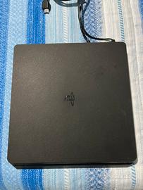 Playstation 4 slim
