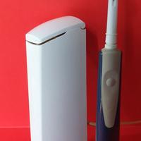 Spazzolino elettrico Braun modello 4736