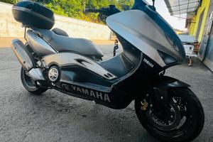 Yamaha T-Max 500