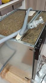 Lavastoviglie Whirlpool mod. WP 211 