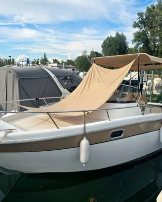 Saver 750 walkaround + Mercury 225cv anno 2022