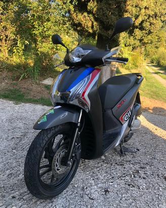 Honda SH 125 Sporty abs