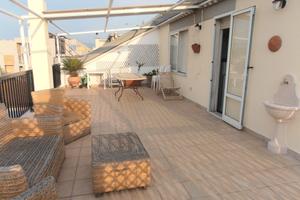 AA-A56 Quadrilocale con terrazza a Pratoranieri