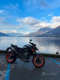 KTM duke 790 A2