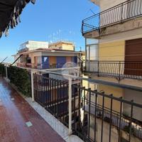 3 LOCALI A MARANO DI NAPOLI