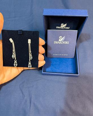 Orecchini Pendenti Swarovski a Goccia.