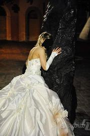 Abito da sposa con Swarovski autentici