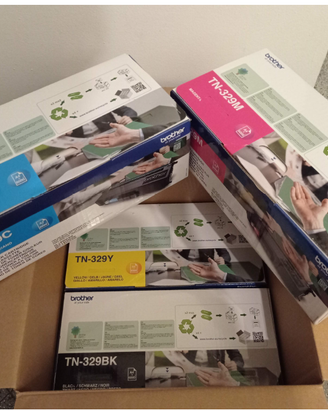 4 toner originali Brother ancora sigillati