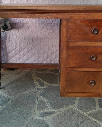 Scrivania classica legno massello