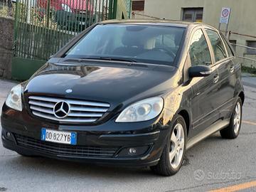 Mercedes-benz B 180 CDI Sport unico propietario