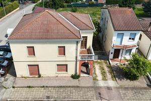 CASA DI CORTE A RONCO ALL'ADIGE