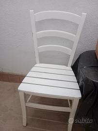 4 sedie in legno 