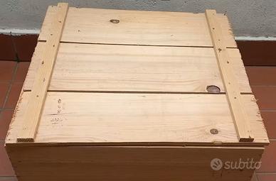 Cassa / Contenitore in legno cm 55x53x25