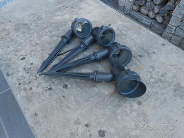 4 faretti da giardino led /piccheto IP 65- Come nu