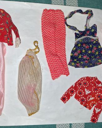 Lotto 7 vestitini vintage Barbie anni 70-80