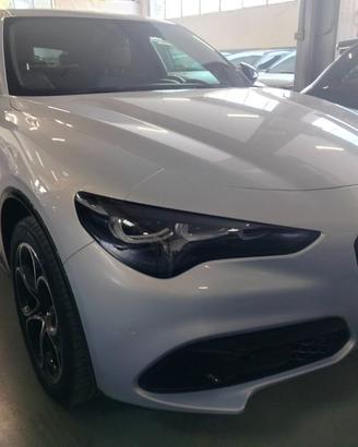 ALFA ROMEO Stelvio 2.2 Turbodiesel 210 CV Q4 Vel