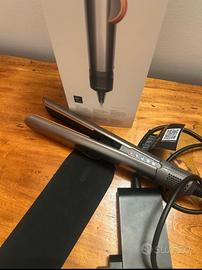 Dyson Airstrait