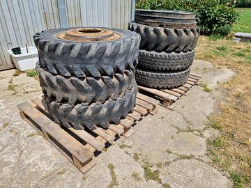 Gomme per escavatore