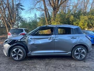 Suzuki swift incidentata del 2024
