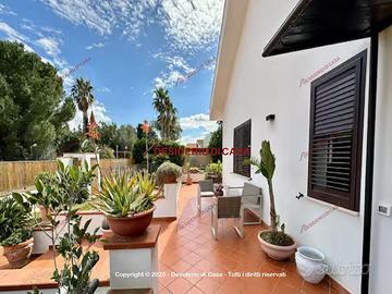 Casa, Tommaso Natale, Palermo.