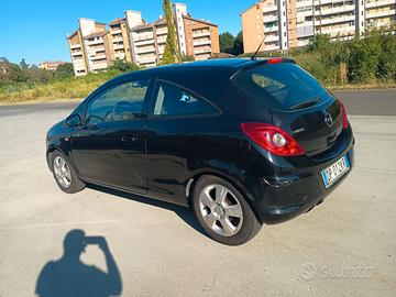 auto Opel corsa