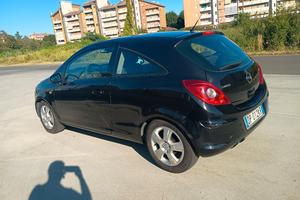 auto Opel corsa