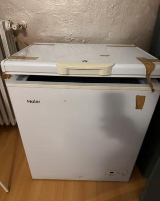 Congelatore Haier di colore bianco, 196L