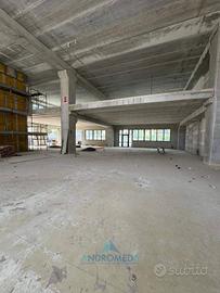 Immobile di 450 m² a Frattamaggiore