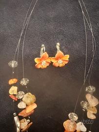 Collana e orecchini