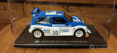 Modello Rally MG Metro scala 1;24 perfetto in teca