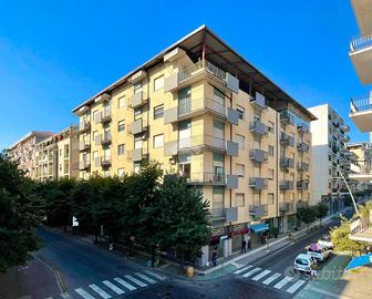 5 LOCALI A COSENZA