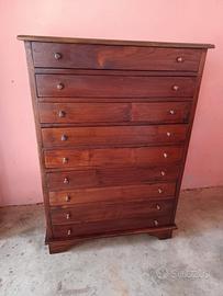 CASSETTIERE ELEGANTI IN LEGNO