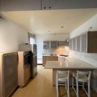 Cucina completa con elettrodomestici