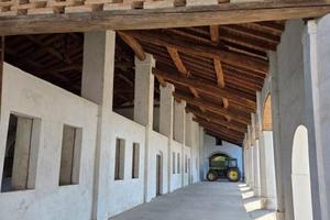 Rustico / Casale di 2500 m² con più di 5 locali a 