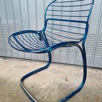 Sedia di design in metallo