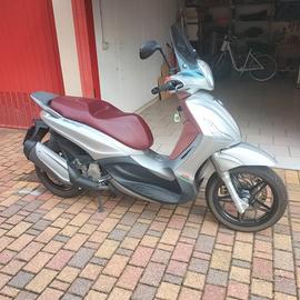 Piaggio Beverly 350 - 2016