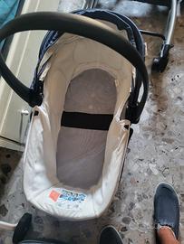 Navicella neonato con ruote passeggino - Tutto per i bambini In vendita a  Napoli