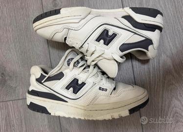 Scarpe New Balance 550.